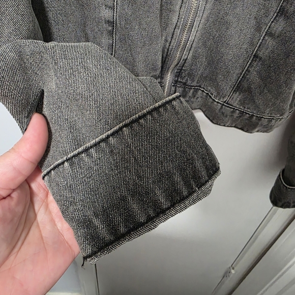 Fashion Nova Myla Faux Fur Denim Jacket - Picture 3 of 8